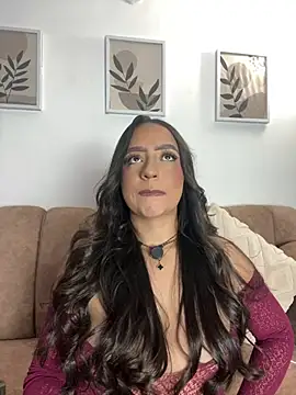 tammyyyy   online show from July 18, 10:24 pm