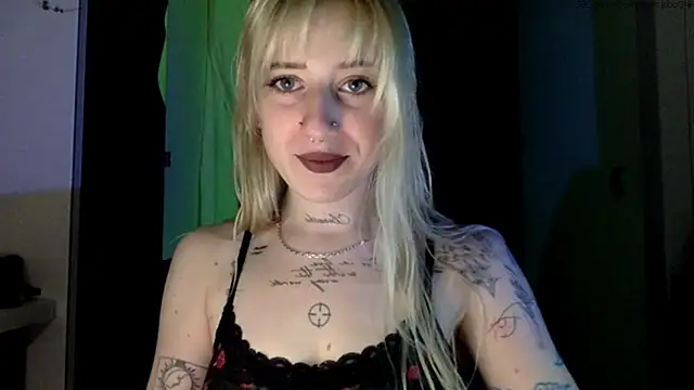 EmmyWet online show from May 20, 7:31 pm