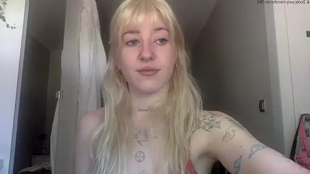 EmmyWet online show from May 29, 11:08 am