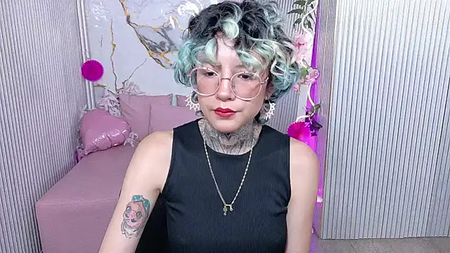 Snapshot of Lyra_tay chatting on July 12, 1:35 pm Lyra tay online show from July 12, 1:35 pm