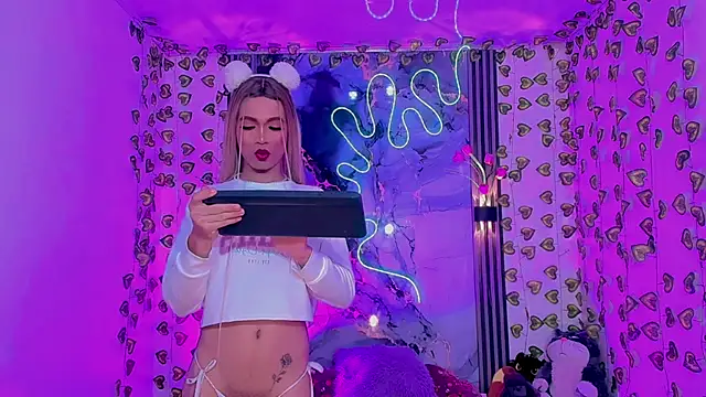 Roxy alexa online show from July 15, 3:12 am