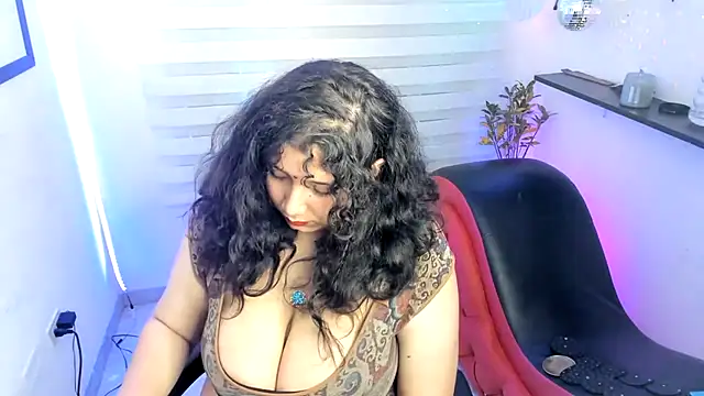 Agatha Marin online show from July 28, 7:39 pm
