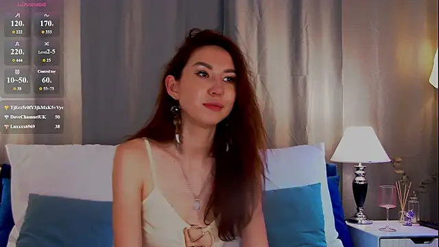 EmilyGray   online show from June 29, 10:15 am
