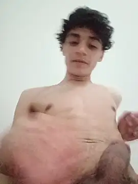 --hot-boy-- online show from April 23, 3:08 am