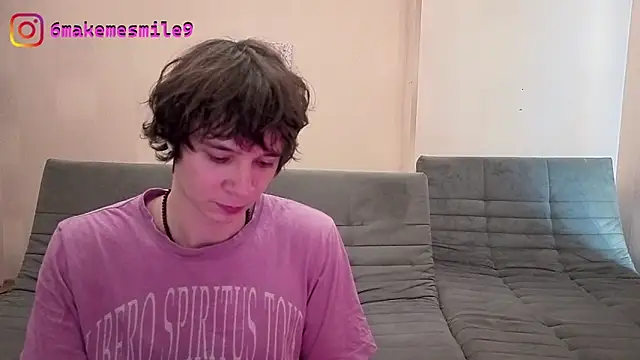 AnthonyCuutie online show from August 3, 5:17 am