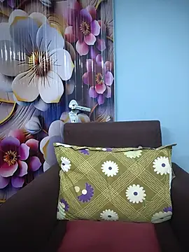 Tinaa baby online show from July 11, 3:48 pm