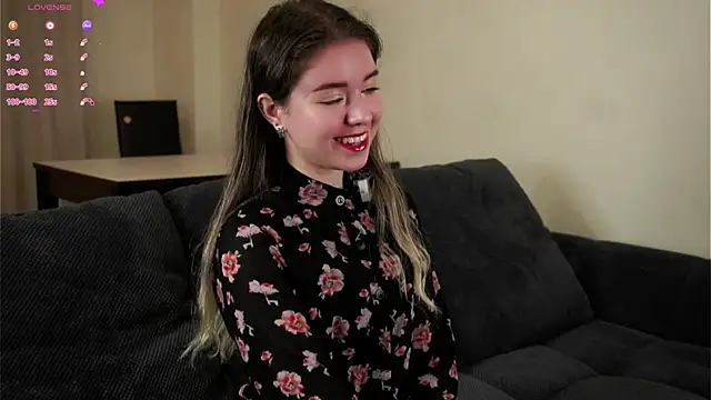 Snapshot of SmoggyWeek chatting on March 20, 1:05 pm SmoggyWeek online show from March 20, 1:05 pm