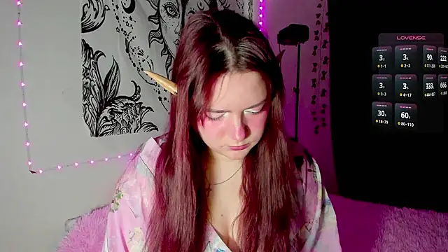 bambimay  online show from March 13, 7:37 am