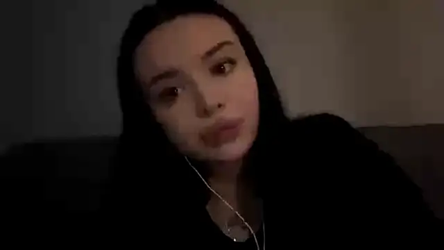 PerfectLila online show from March 4, 4:18 am