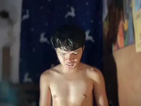 petiteasianxxx online show from April 25, 1:52 pm