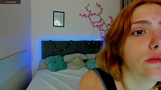 DellaRows online show from June 23, 5:27 am