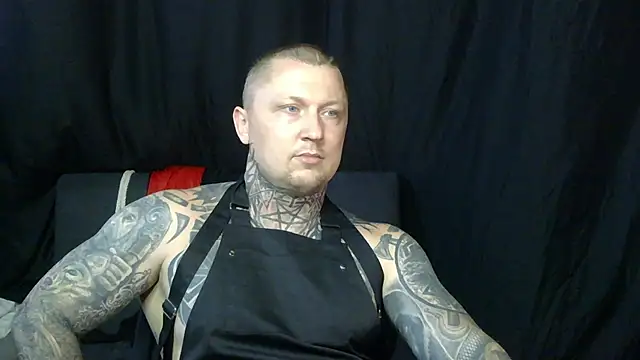 devilWithTats online show from June 29, 9:26 am