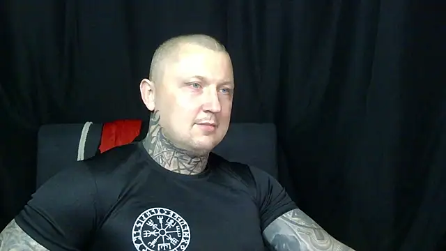 devilWithTats online show from July 9, 4:22 pm
