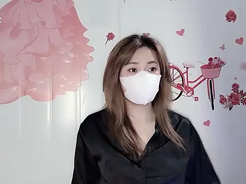 Ellie8386 online show from April 21, 2:45 pm