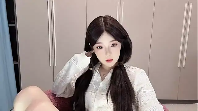 Sjbnmyxm online show from March 18, 1:25 pm