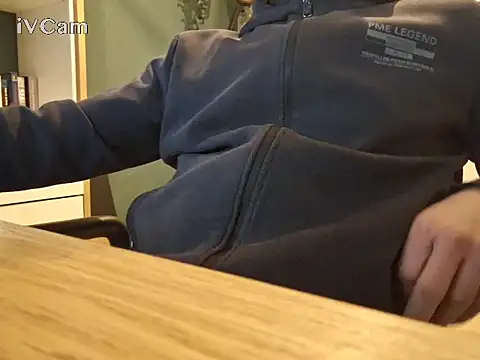 DirtyHarryCummm online show from March 7, 5:43 pm