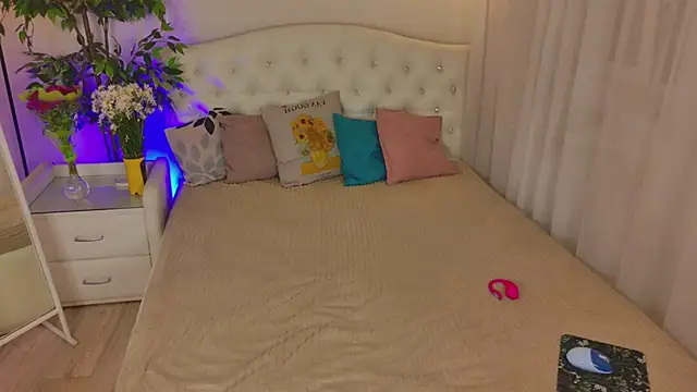Snapshot of Nami_Umi chatting on July 1, 9:47 pm Nami Umi online show from July 1, 9:47 pm
