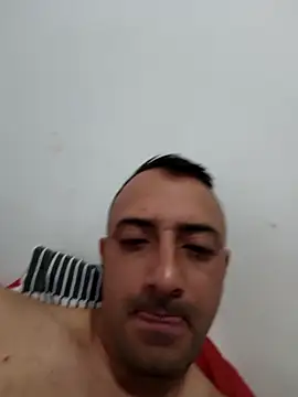 RaphandLey online show from February 27, 5:57 pm