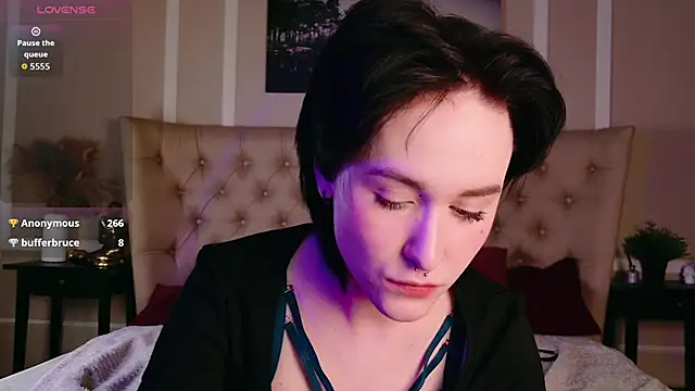 BlackLunaa online show from March 8, 2:04 am