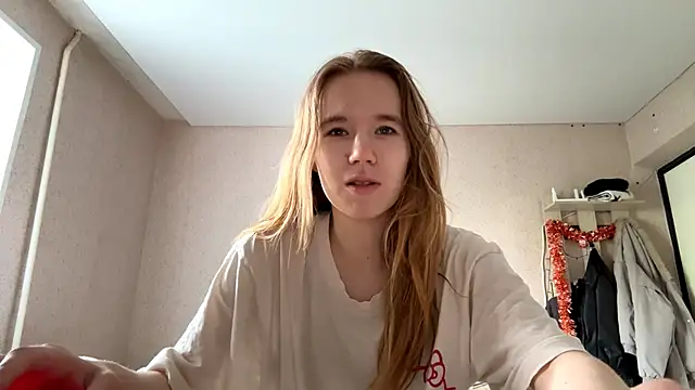 Snapshot of LeomaJee chatting on July 2, 1:06 pm LeomaJee online show from July 2, 1:06 pm