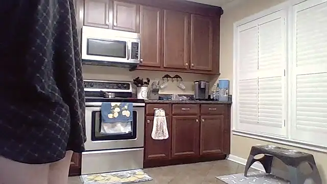 Rainsworld420 online show from March 3, 12:28 am