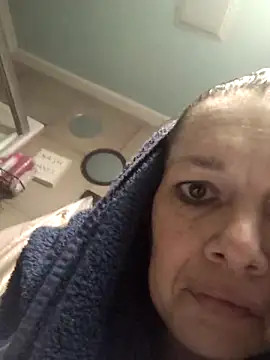 VelvetRae online show from March 23, 8:07 am