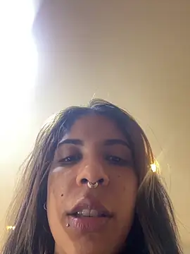 VioletaHills  online show from April 23, 12:40 pm