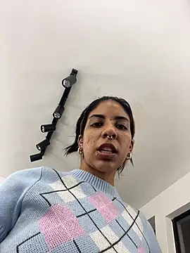 VioletaHills  online show from July 10, 12:08 pm