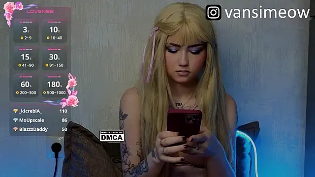 vanxli online show from March 7, 6:16 pm