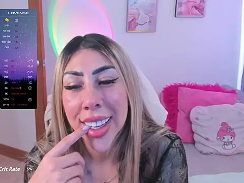 Martina robertss online show from June 24, 7:13 pm