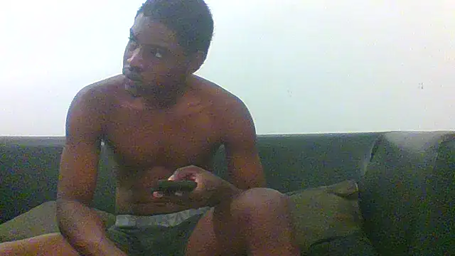 Snapshot of charles_king chatting on June 25, 5:39 pm charles king online show from June 25, 5:39 pm