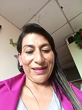 Lucia Rios online show from May 1, 10:03 pm