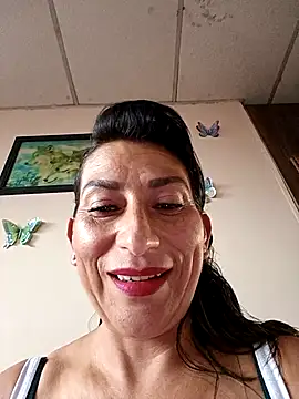 Lucia Rios online show from May 7, 10:37 pm