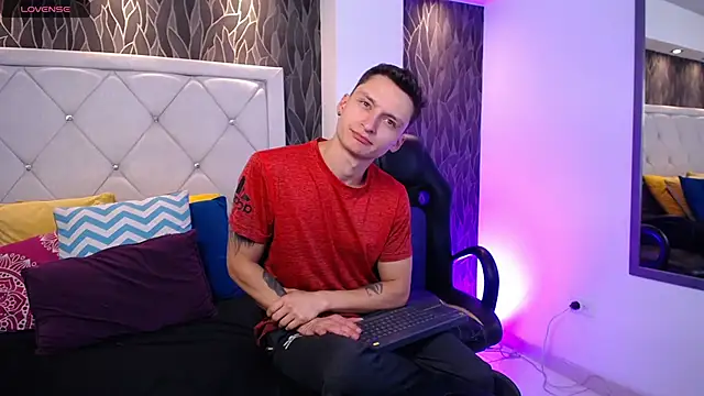 DIEGO JONES online show from March 10, 12:54 pm