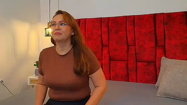  Monaliza  online show from May 25, 12:33 pm