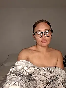 andruscatrina online show from March 17, 12:04 am