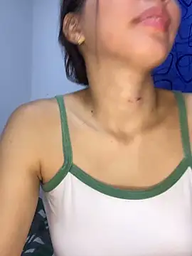 allyson-cute03 online show from April 29, 4:16 am