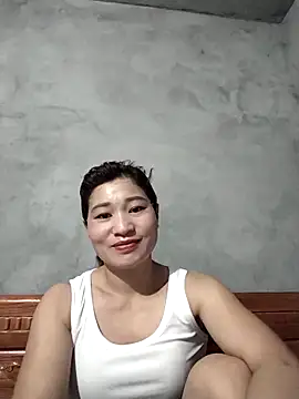 Lilinn  online show from April 6, 10:33 pm