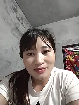 Lilinn  online show from June 16, 11:02 am