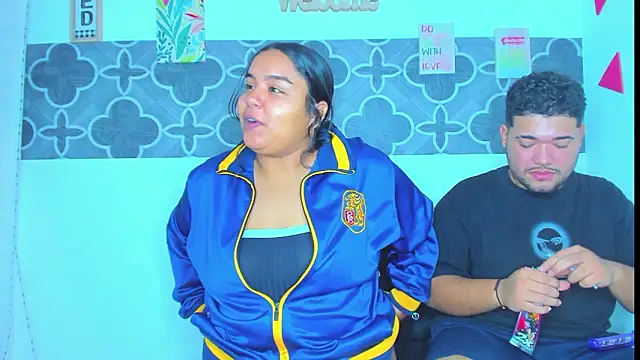 Sakura Velvet online show from March 2, 6:14 am