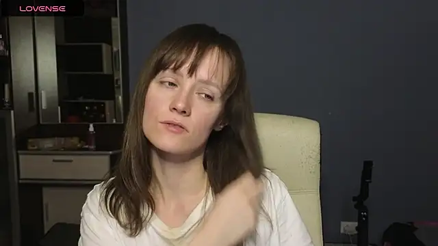 Tender Swan online show from April 24, 9:39 pm