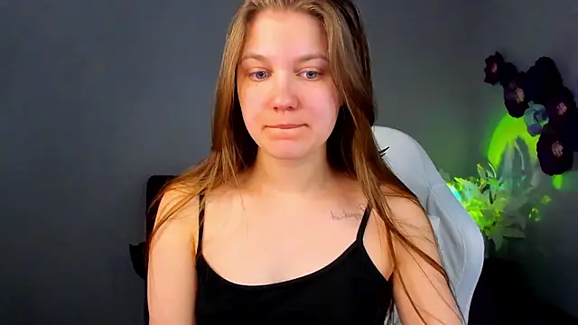 Jessie Cutee online show from March 17, 1:10 am