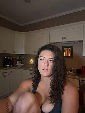 Snapshot of gslizzy chatting on July 14, 10:21 am gslizzy online show from July 14, 10:21 am