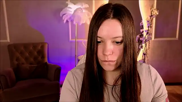 SauvageBirdy online show from March 7, 2:14 pm