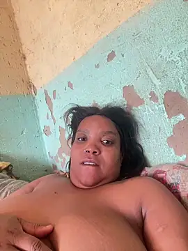 friendlybitch22 online show from April 27, 6:44 am