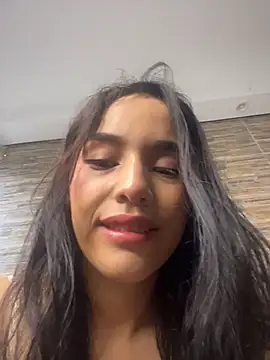 Mia-villalobos online show from March 15, 11:27 am
