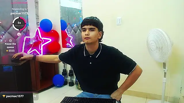 Snapshot of Steve_Hotman chatting on July 24, 8:18 pm Steve Hotman online show from July 24, 8:18 pm