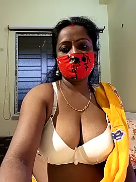 misti-boudii online show from May 2, 11:21 pm
