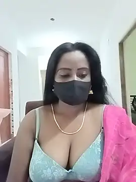 Snapshot of misti-boudii chatting on June 24, 12:20 am misti-boudii online show from June 24, 12:20 am