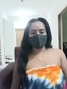 Snapshot of misti-boudii chatting on July 9, 11:47 am misti-boudii online show from July 9, 11:47 am